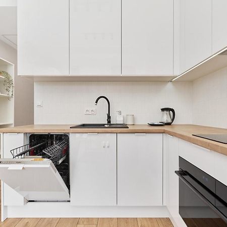 Apartment By The Oder River Wroclaw By Noclegi Renters Exteriér fotografie