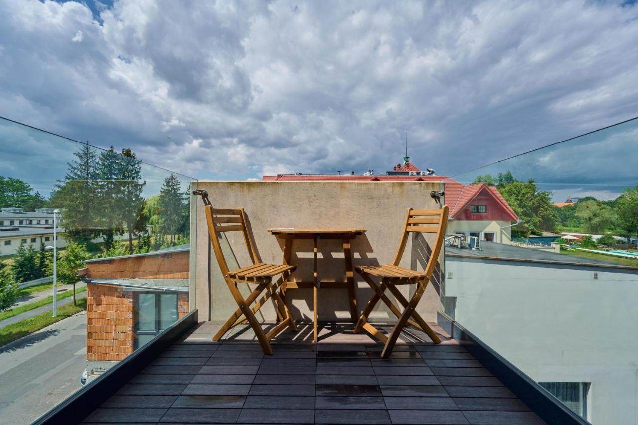 Apartment By The Oder River Wroclaw By Noclegi Renters Exteriér fotografie